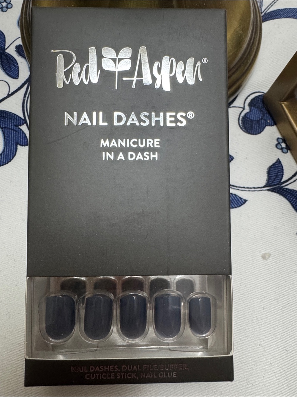 Red Aspen Nail Dashes - Ready-to-Use Press-On Nails - Dark & Storming NIB